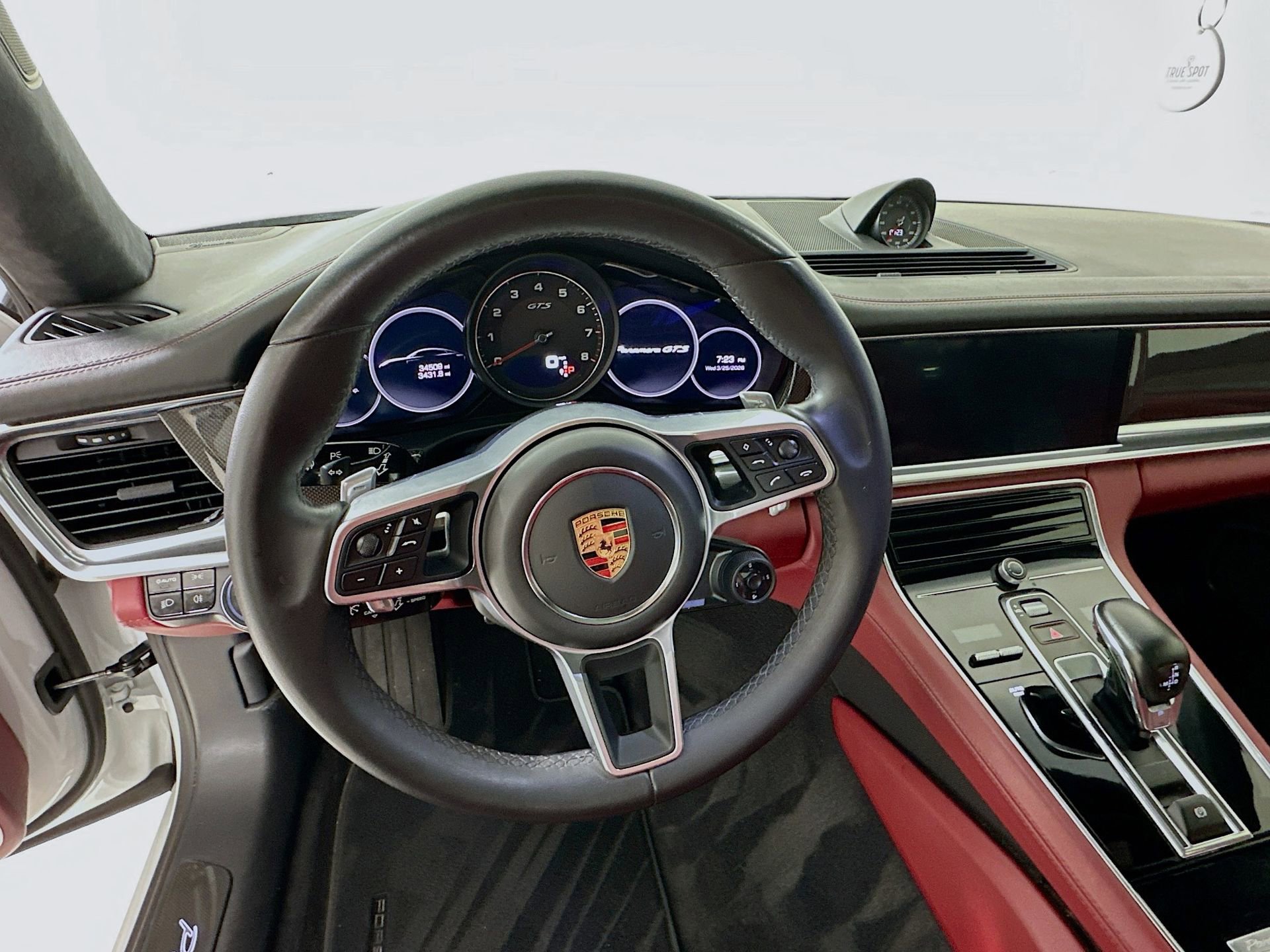 Used 2020 Porsche Panamera GTS image 12