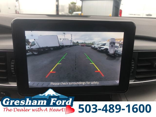 Used 2024 Ford Explorer XLT w/ Equipment Group 202A AWD/4WD image 25