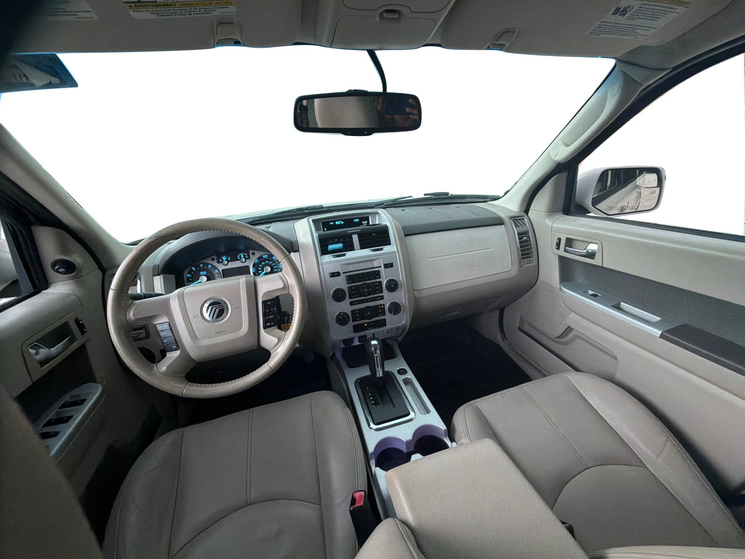 Used 2011 Mercury Mariner Premier AWD/4WD image 23