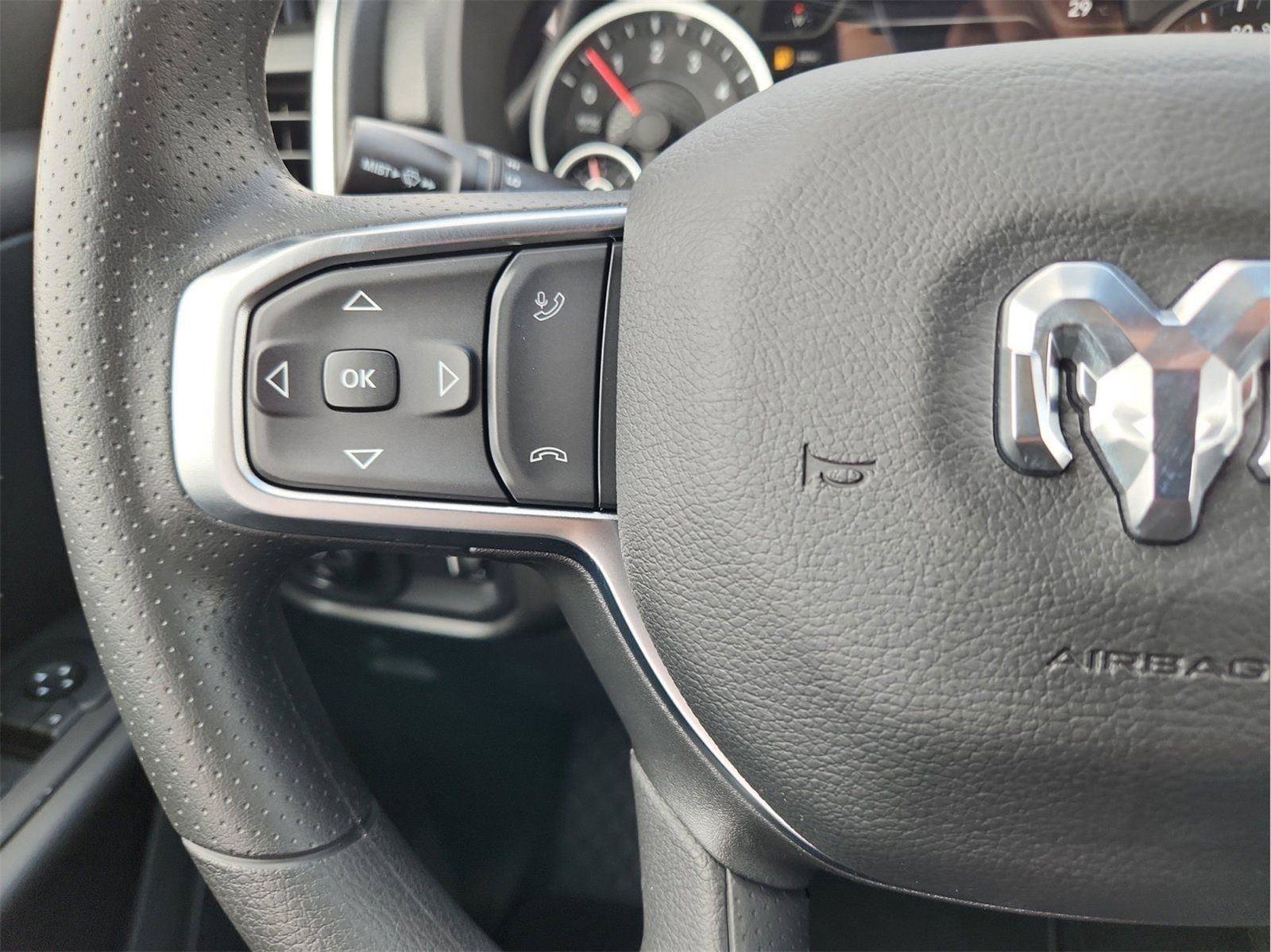 New 2026 RAM 1500 Express AWD/4WD image 15