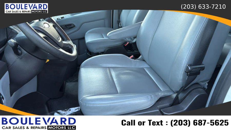 Used 2016 Ford Transit 350 XL image 24