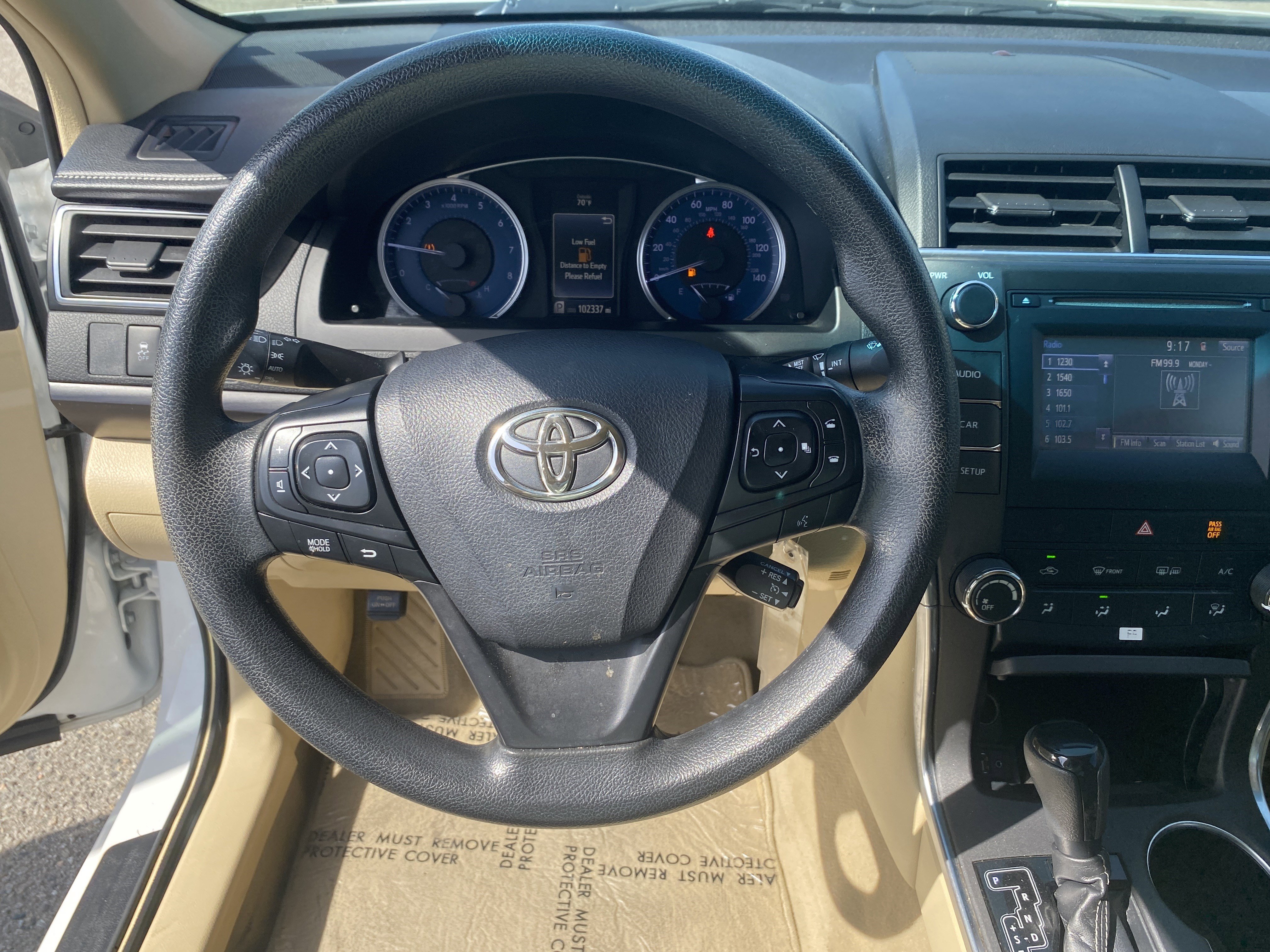 Used 2017 Toyota Camry LE FWD image 12