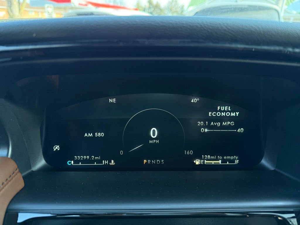 Used 2022 Lincoln Nautilus Reserve image 19