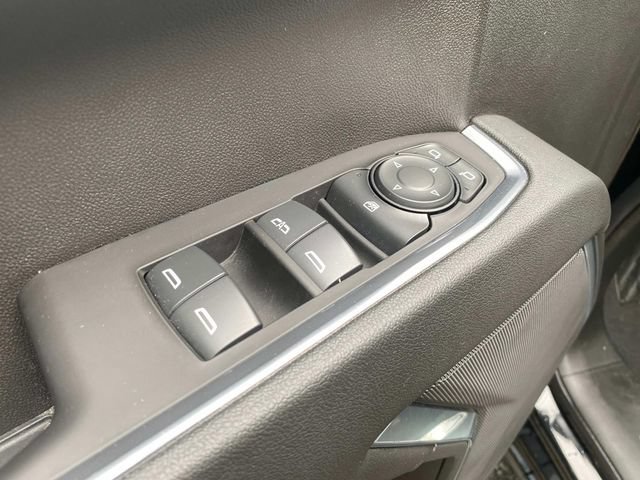 Used 2023 Chevrolet Silverado 1500 LT AWD/4WD image 13