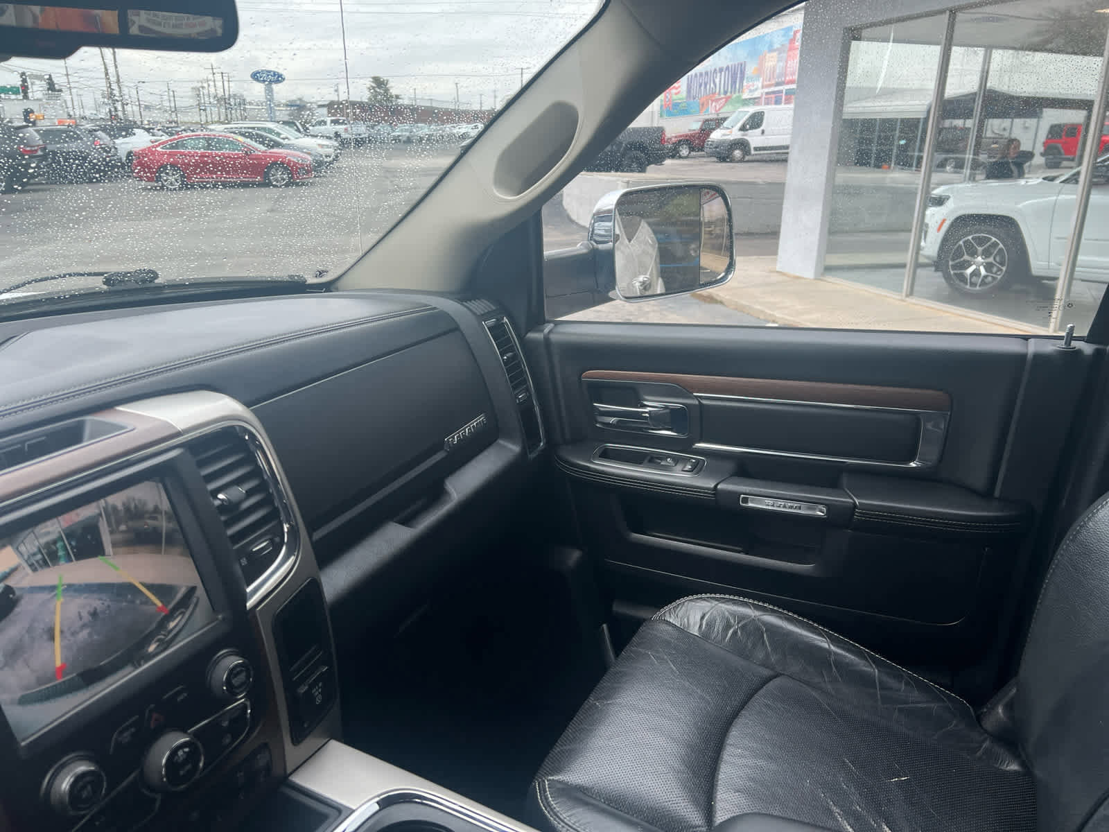 Used 2016 RAM 2500 Laramie w/ Convenience Group image 32