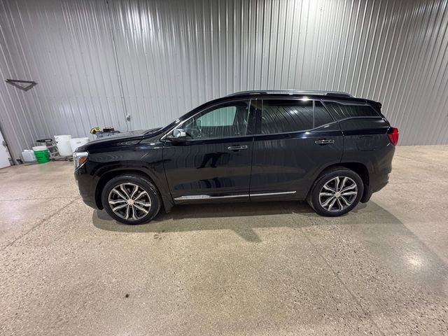 Used 2020 GMC Terrain Denali w/ GMC Pro Grade Package image 2