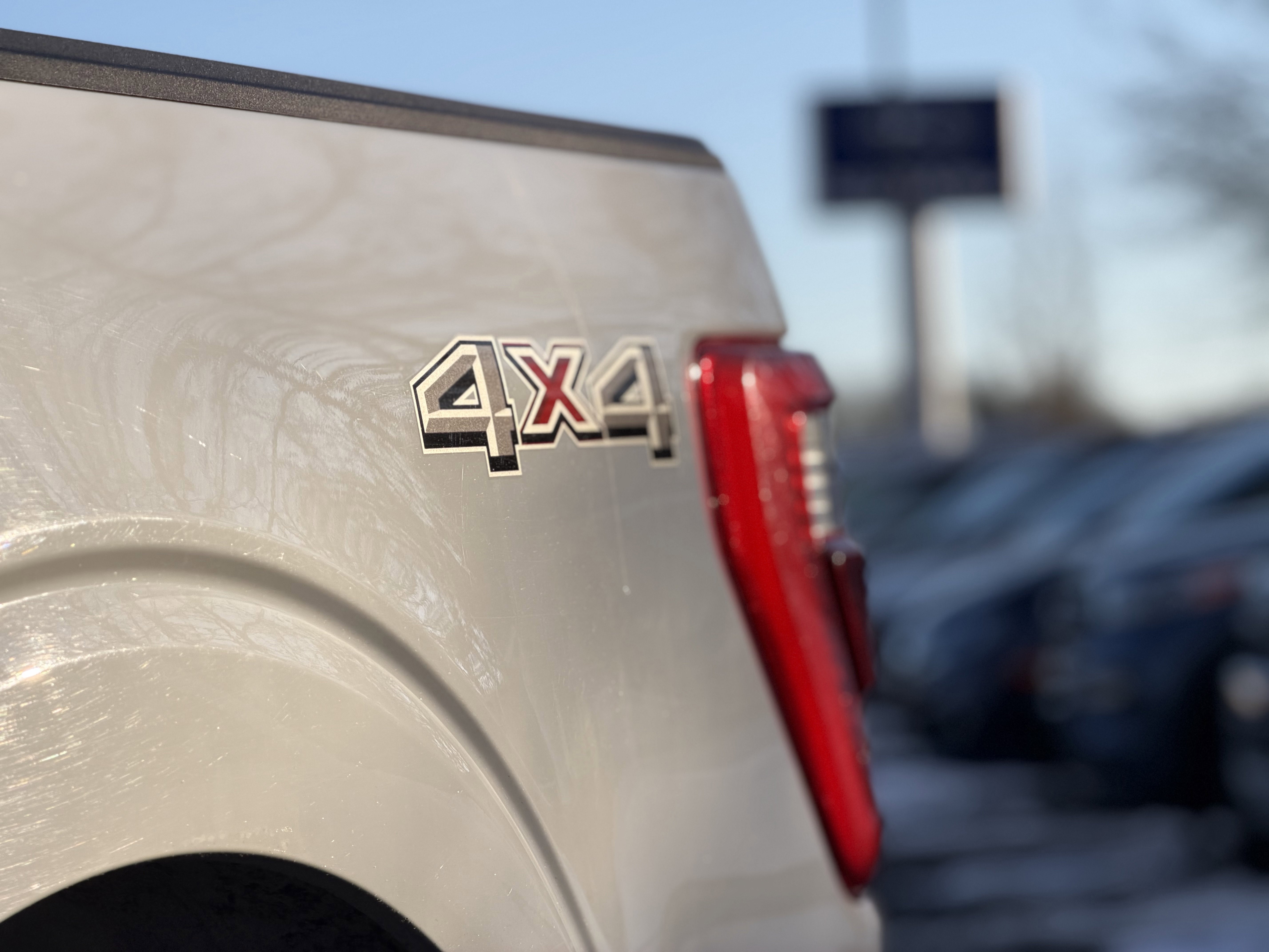 Used 2023 Ford F150 Lariat image 10