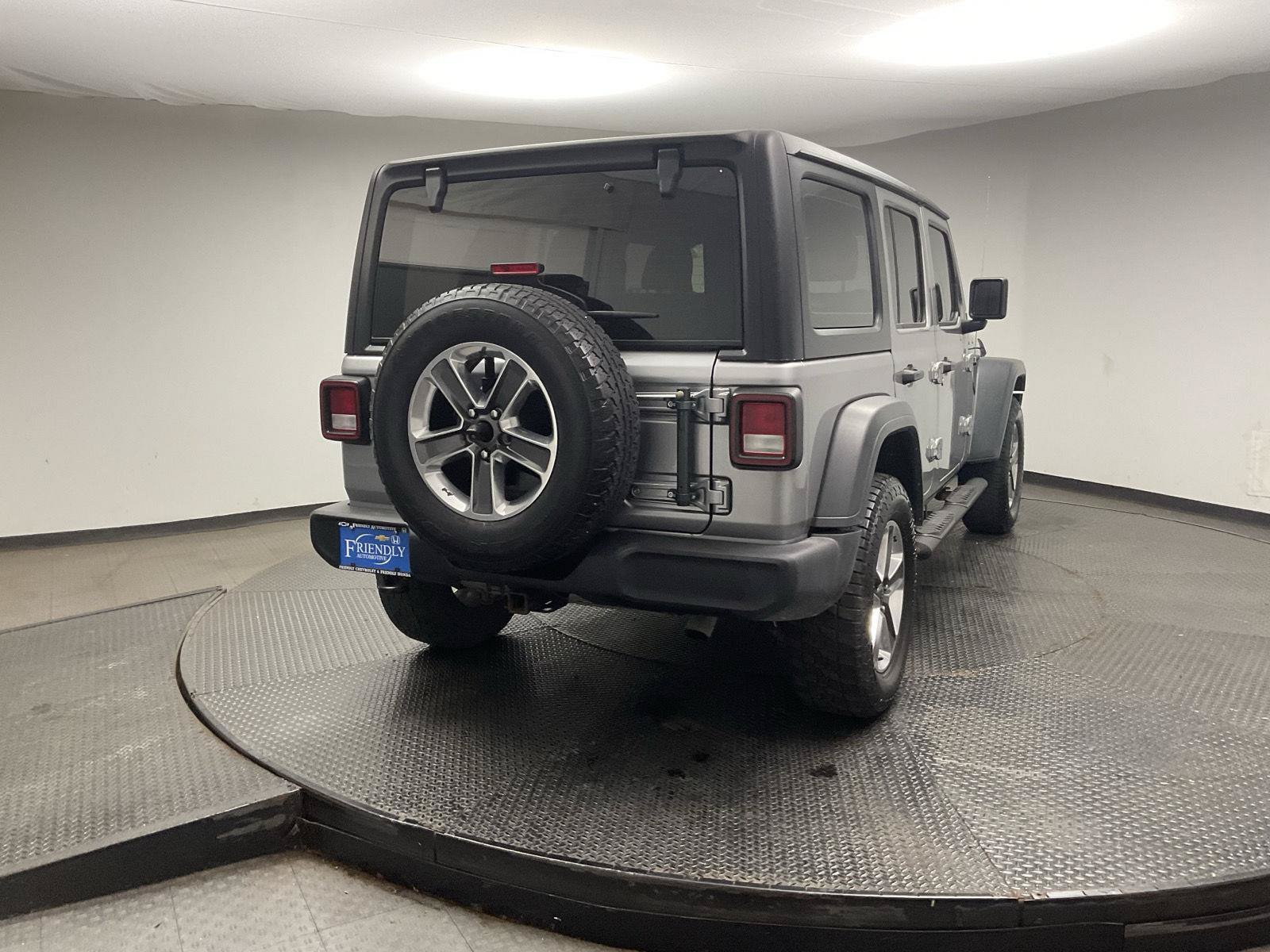 Used 2018 Jeep Wrangler Unlimited Sport AWD/4WD image 7