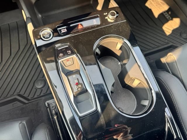 Certified 2025 Audi Q6 e-tron Premium Plus AWD/4WD image 37