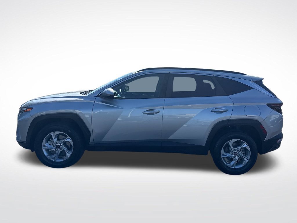 Certified 2023 Hyundai Tucson SEL AWD/4WD image 2