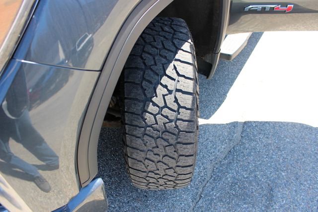 Used 2019 GMC Sierra 1500 AT4 w/ AT4 Premium Package image 6