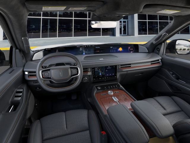 New 2025 Lincoln Navigator Black Label image 9
