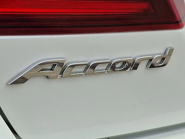 Used 2016 Honda Accord Touring image 29
