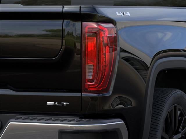 New 2026 GMC Sierra 1500 SLT image 13
