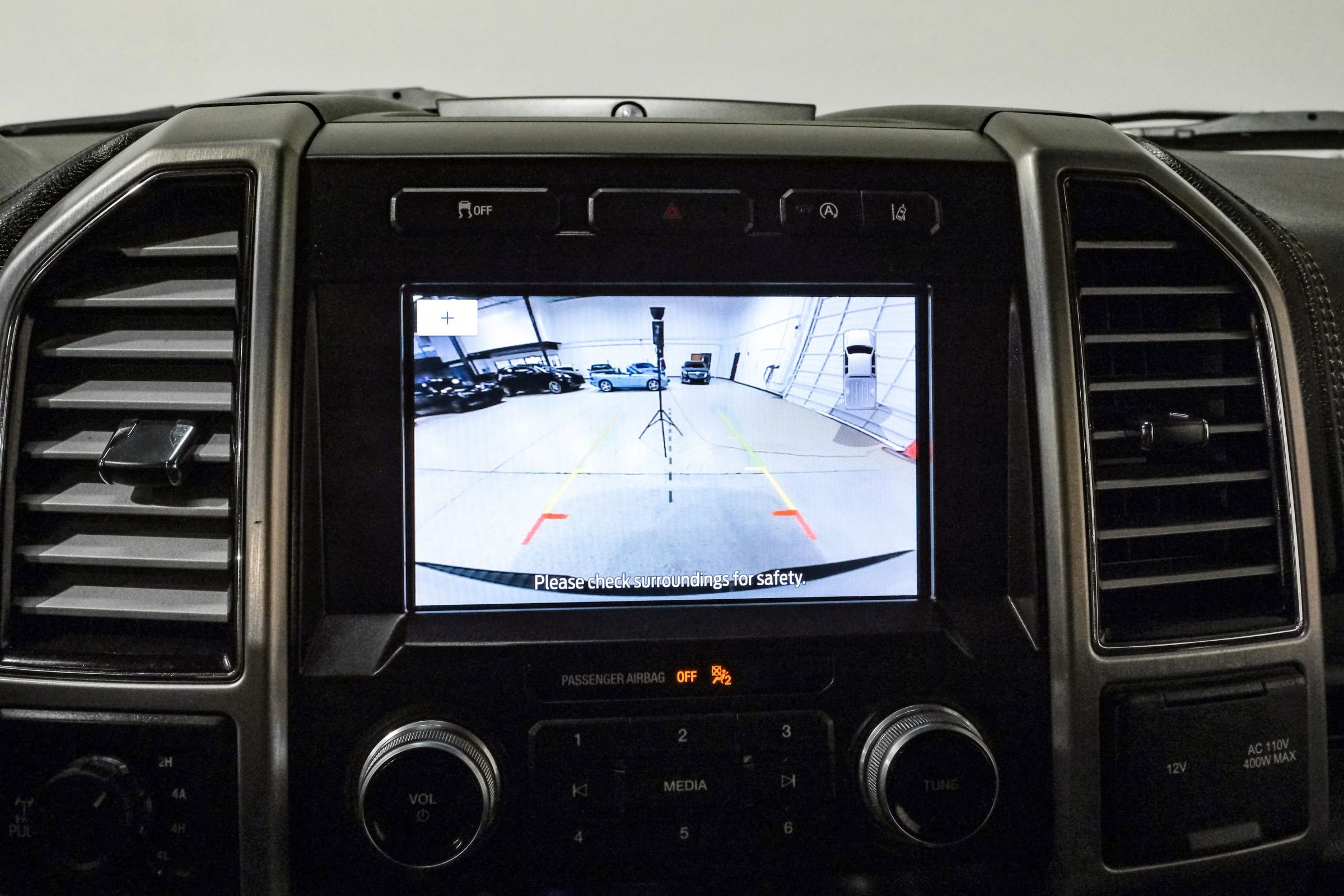 Used 2020 Ford F150 Platinum image 28