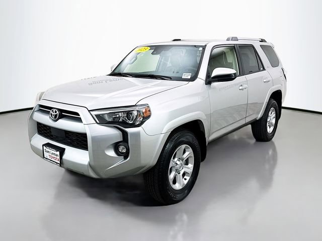 Used 2023 Toyota 4Runner SR5 image 3