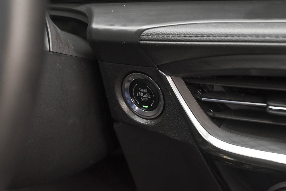 Used 2025 Buick Encore GX Sport Touring w/ Experience Buick Package FWD image 32