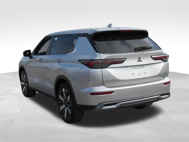 New 2026 Mitsubishi Outlander SE FWD image 5