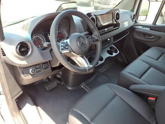 New 2026 Mercedes-Benz Sprinter 2500 image 4