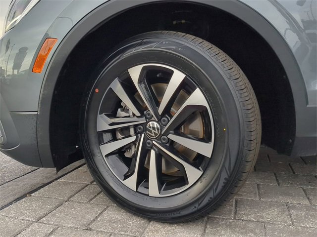 Certified 2024 Volkswagen Tiguan S image 32