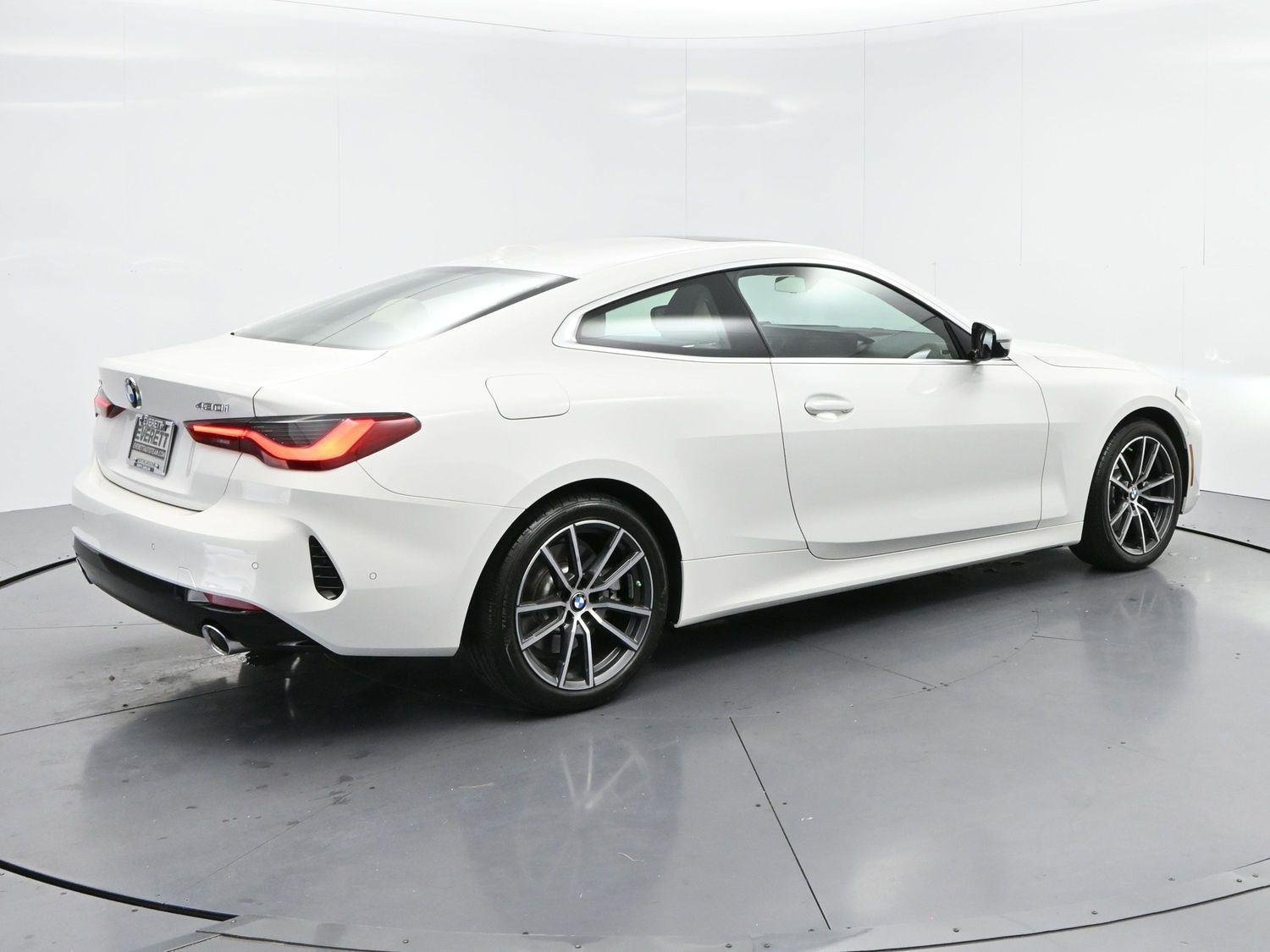 Used 2024 BMW 430i xDrive Coupe w/ Premium Package AWD/4WD image 7