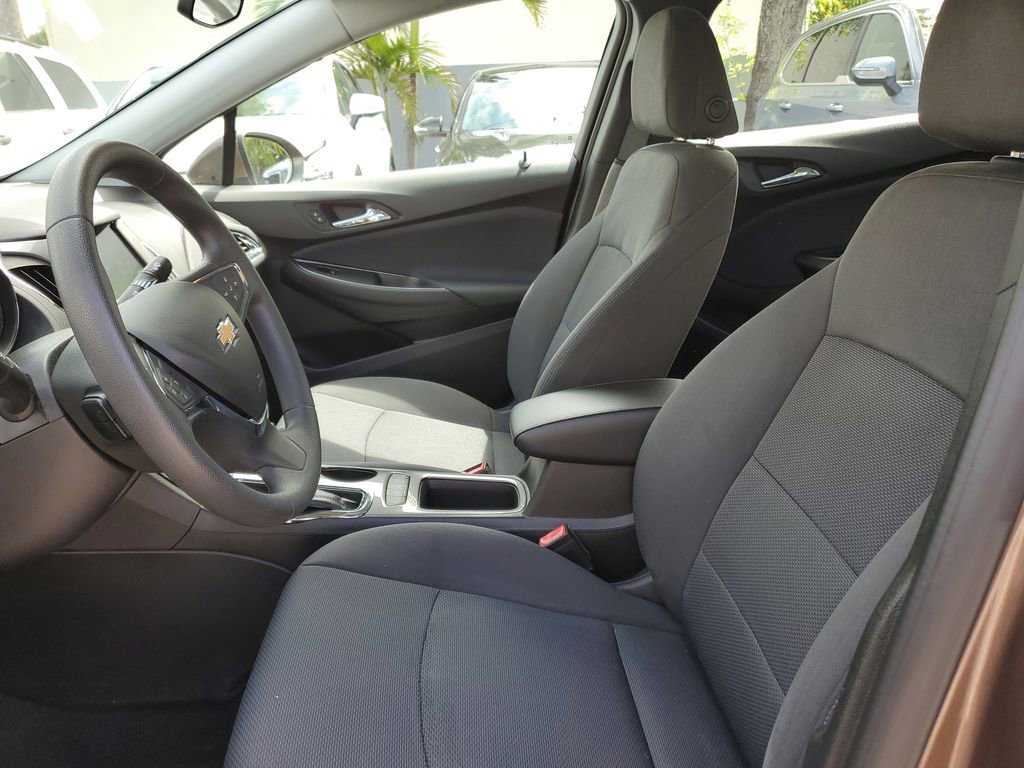 Used 2019 Chevrolet Cruze LT w/ Convenience Package image 15