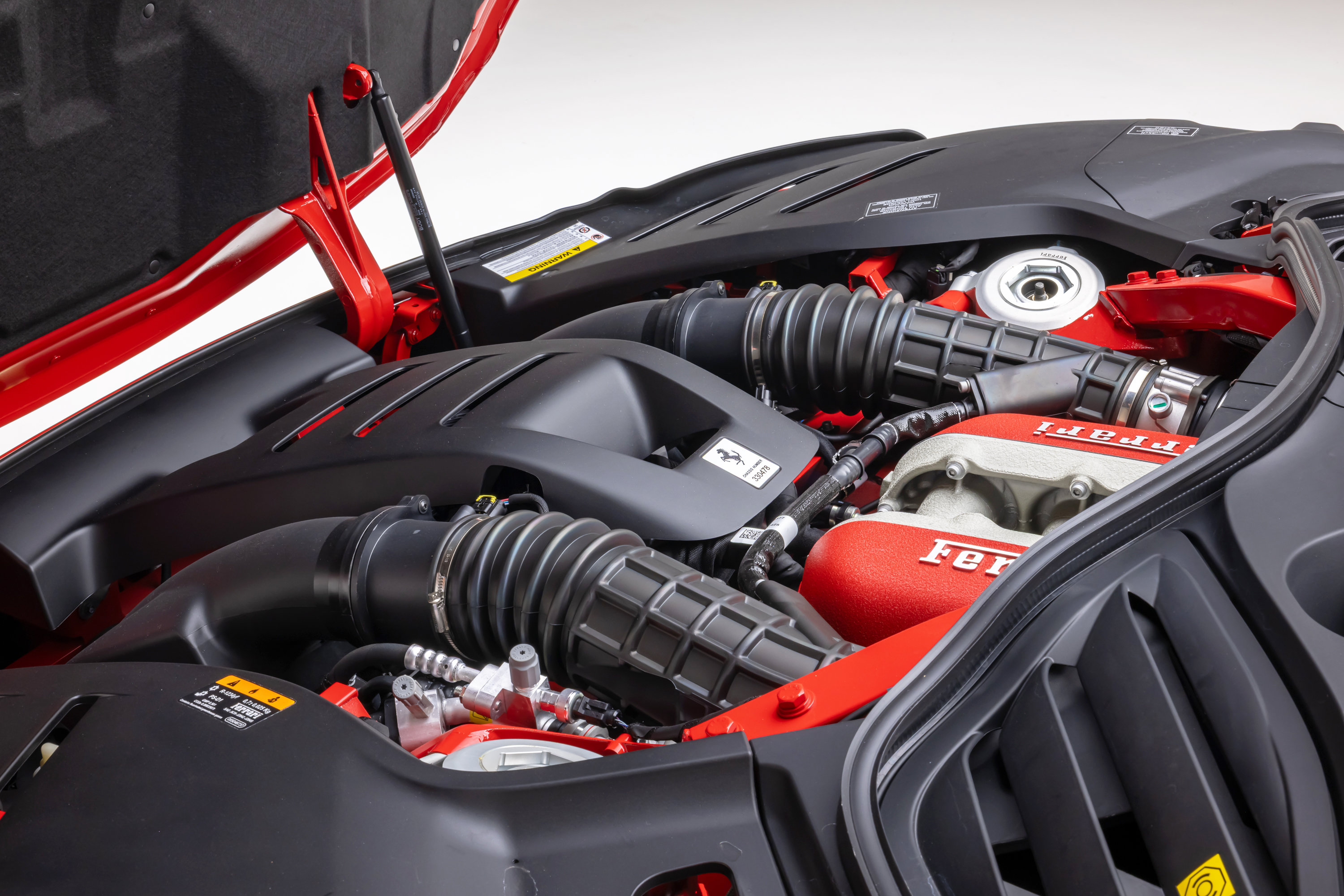 Certified 2026 Ferrari Purosangue AWD/4WD image 40