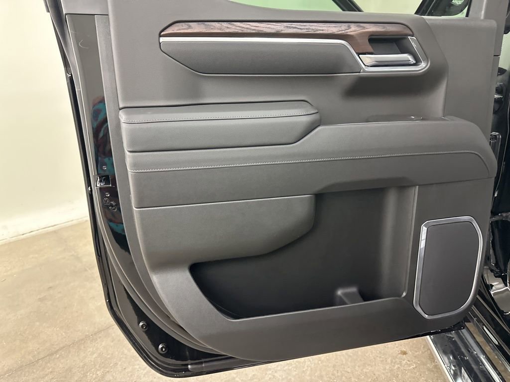 New 2026 GMC Sierra 1500 SLT w/ SLT Premium Plus Package image 26