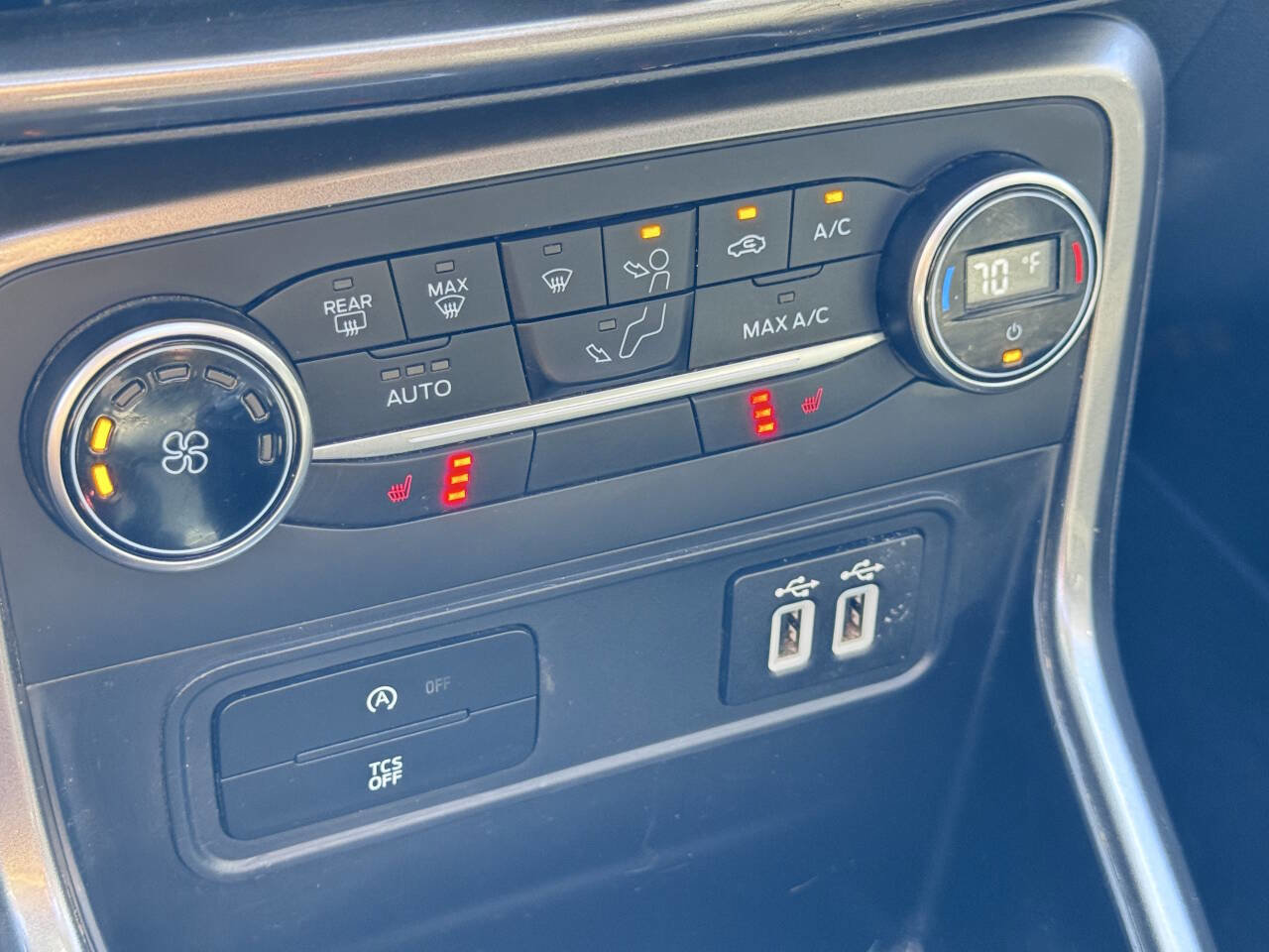 Used 2019 Ford EcoSport SE image 14