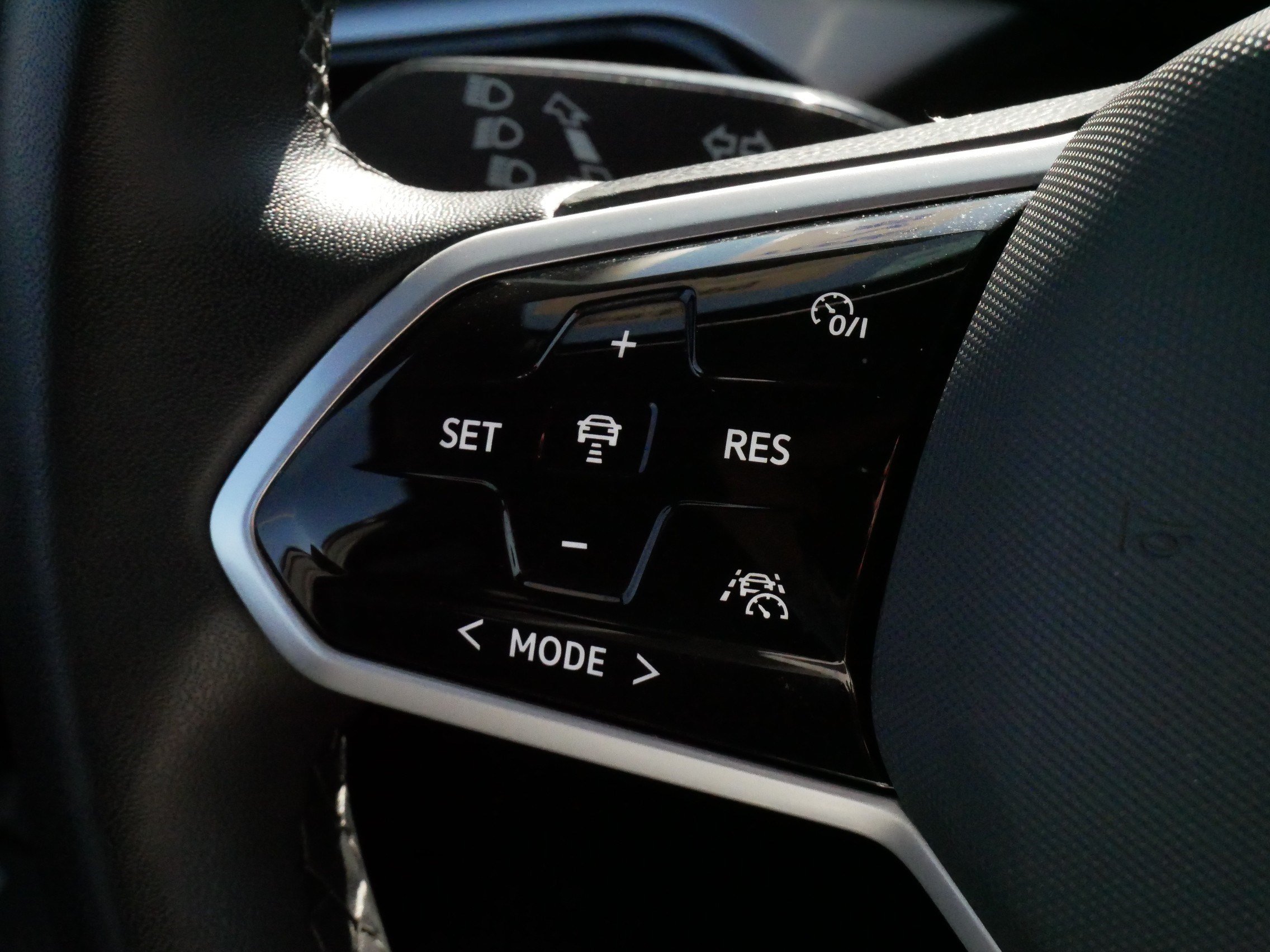 Certified 2023 Volkswagen ID.4 Pro S AWD/4WD image 25