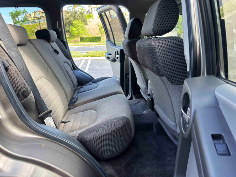 Used 2005 Nissan Xterra S w/ (P01) Power Pkg image 28