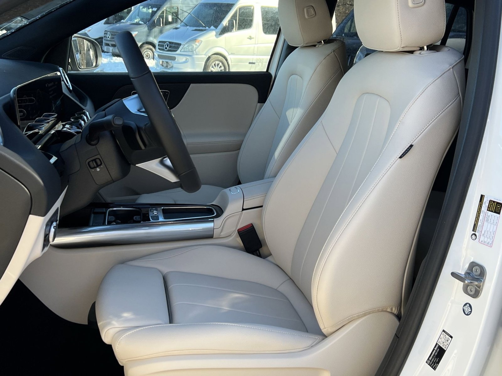 New 2026 Mercedes-Benz GLA 250 GLA 250 image 11