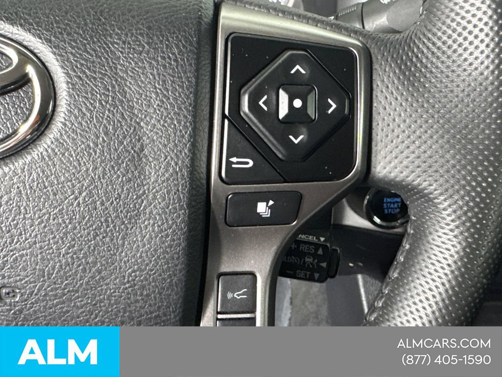 Used 2023 Toyota Tacoma SR5 AWD/4WD image 28