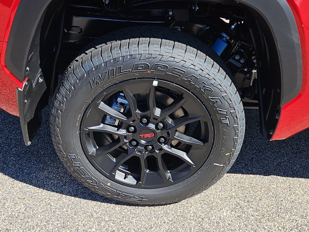 New 2026 Toyota Tundra Limited w/ TRD Off-Road Package AWD/4WD image 5