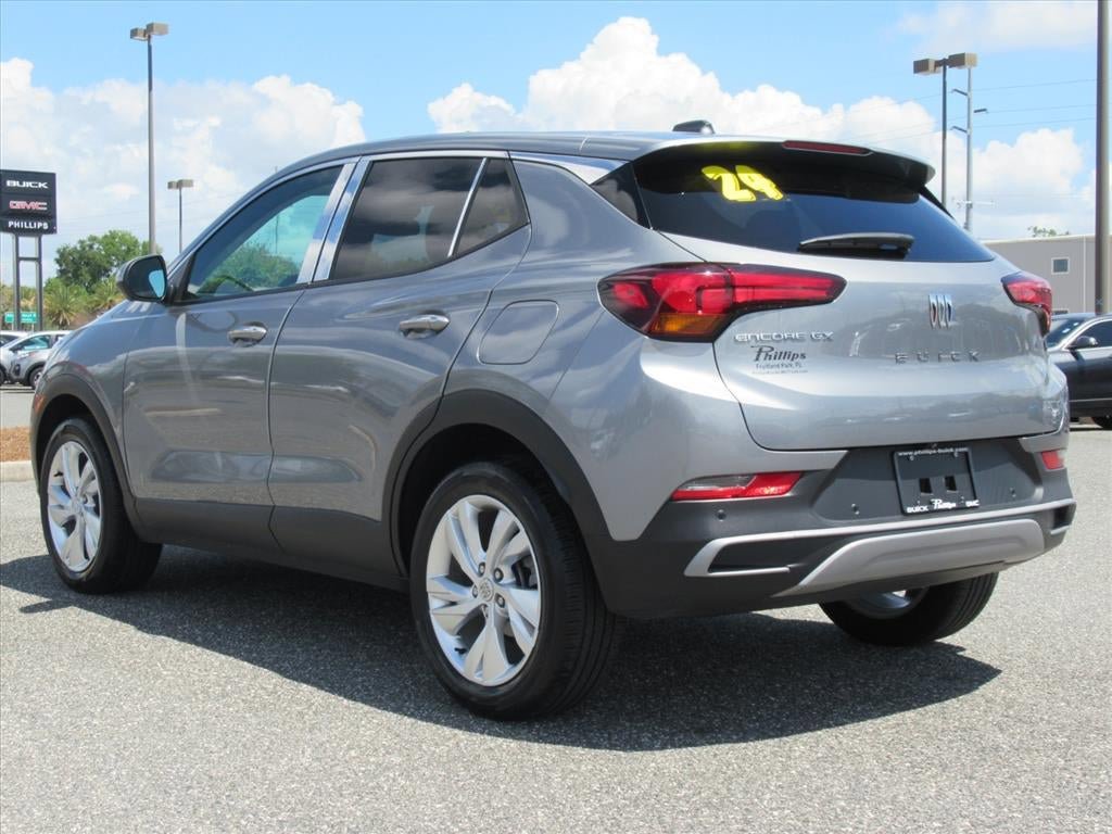 Used 2024 Buick Encore GX Preferred w/ Advanced Technology Package FWD image 5