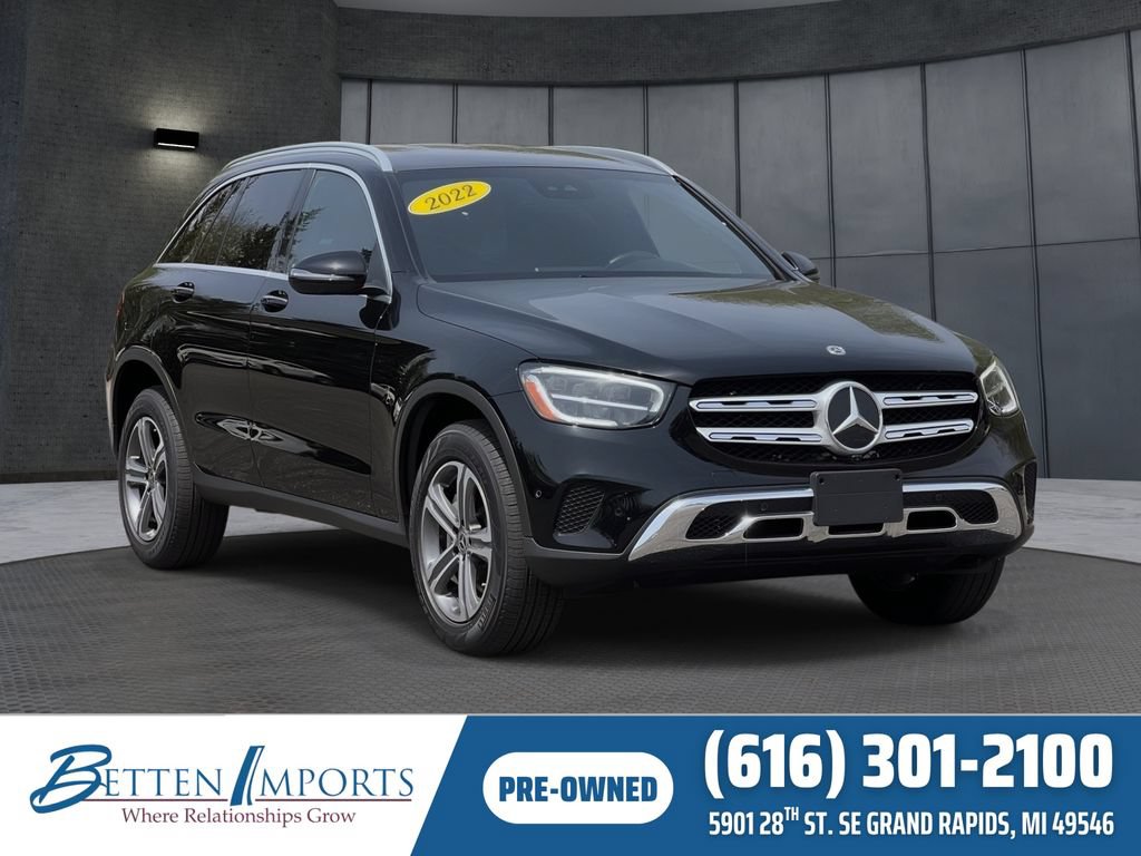 Used 2022 Mercedes-Benz GLC 300 4MATIC w/ Premium Package Lite image 1