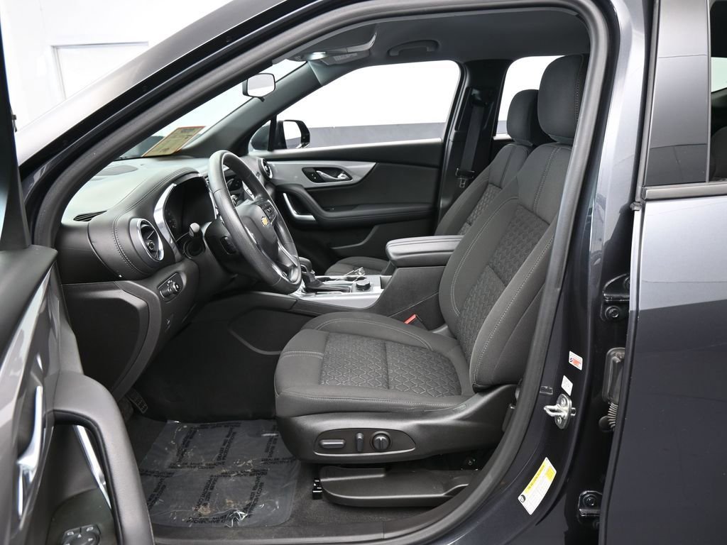 Used 2022 Chevrolet Blazer LT image 11