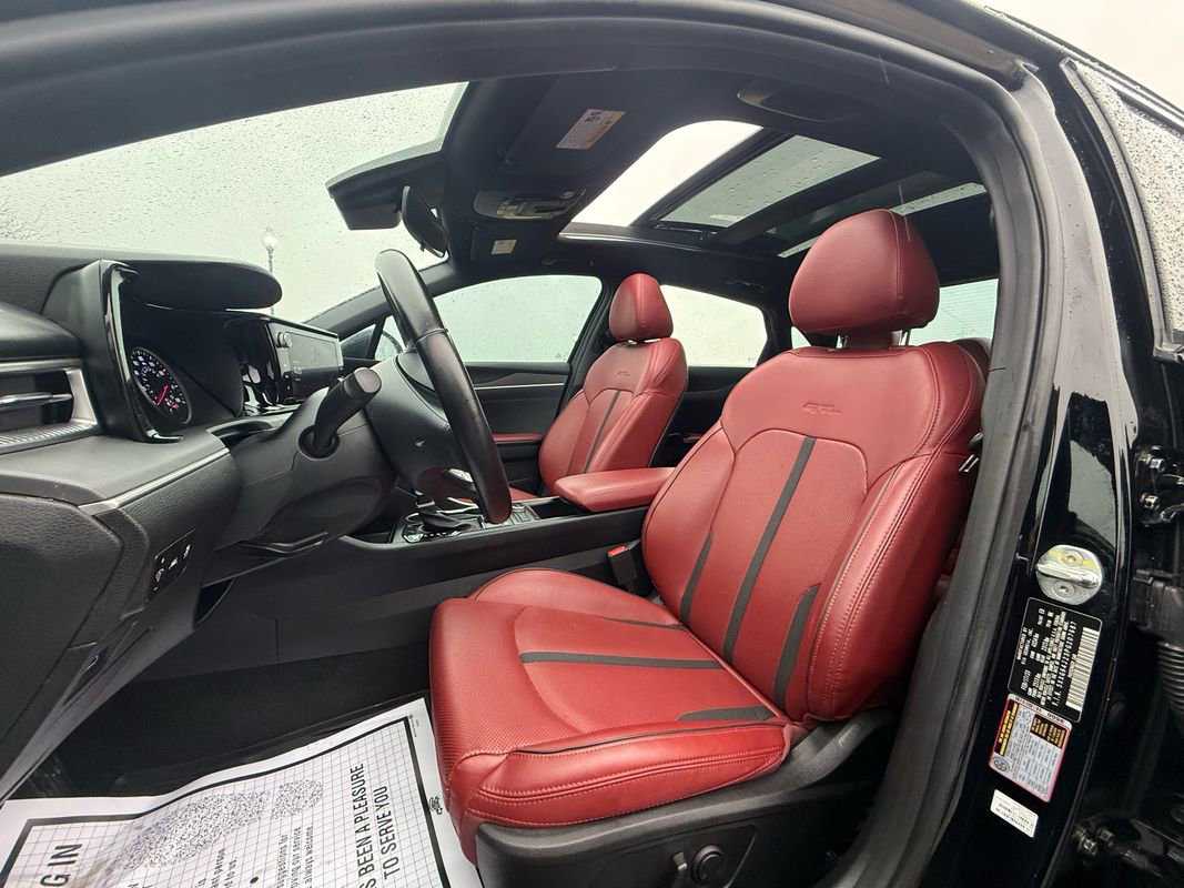 Used 2023 Kia K5 GT-Line image 9