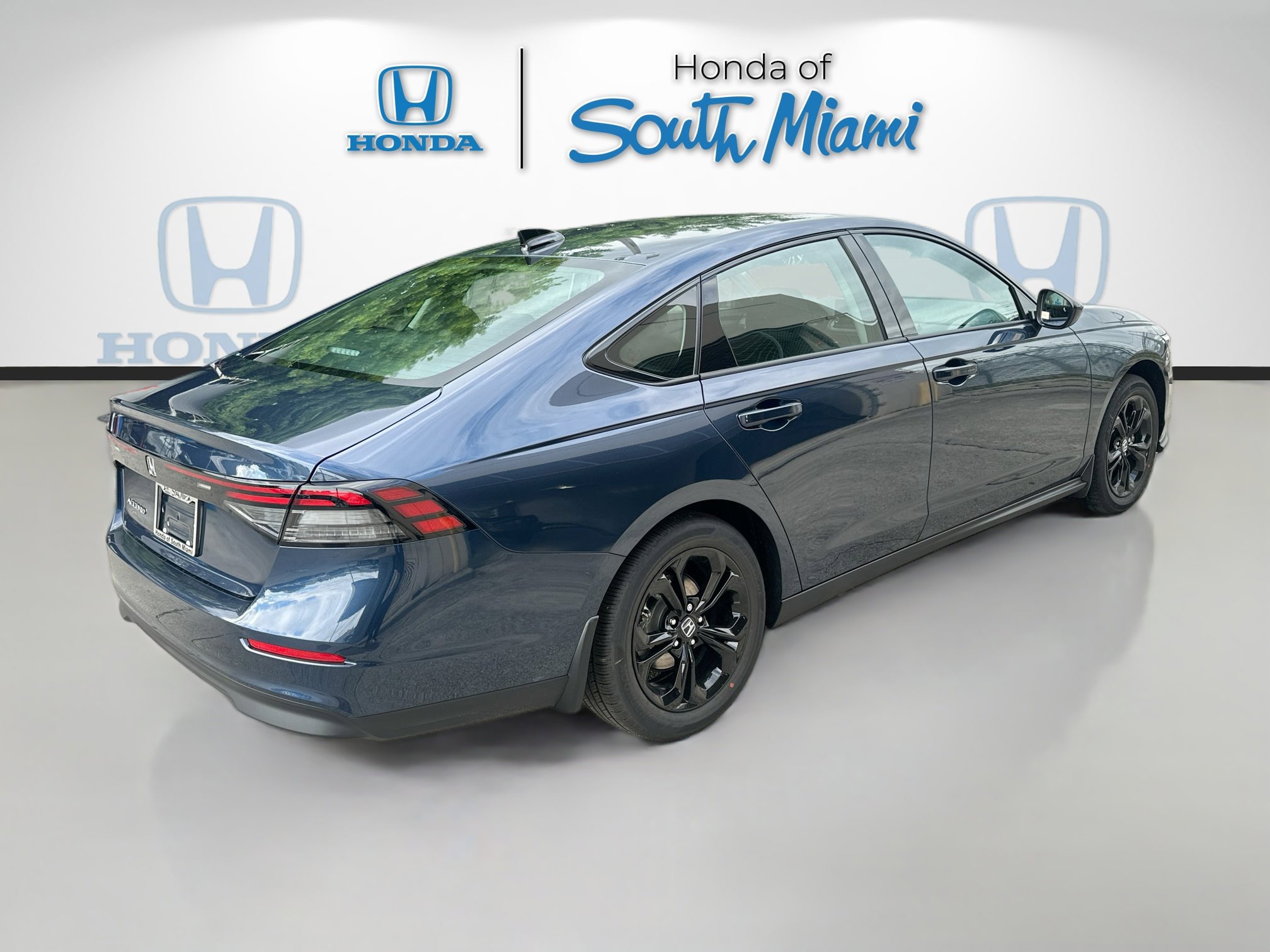 New 2025 Honda Accord SE image 6