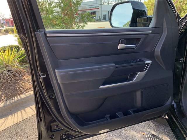 Used 2023 Toyota Sequoia Platinum image 17