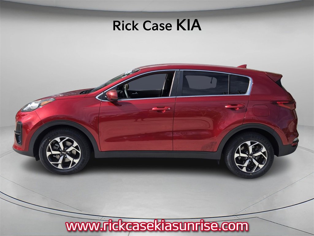 Used 2020 Kia Sportage LX image 3