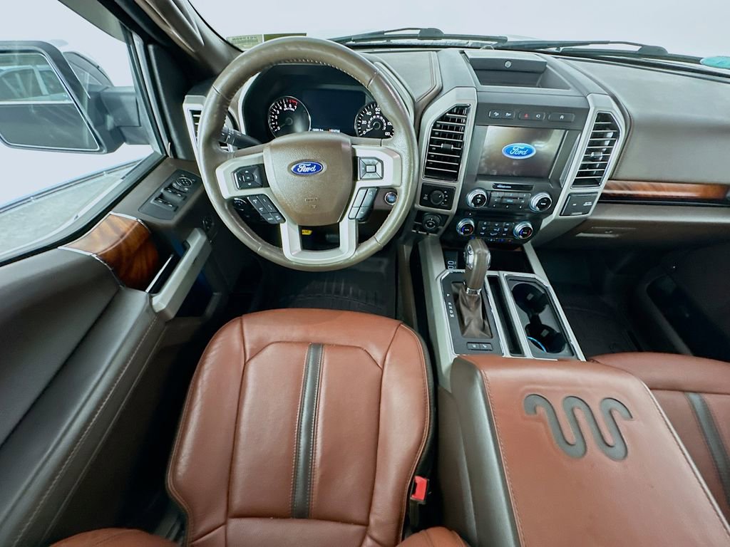 Used 2018 Ford F150 King Ranch w/ Equipment Group 601A Luxury AWD/4WD image 9