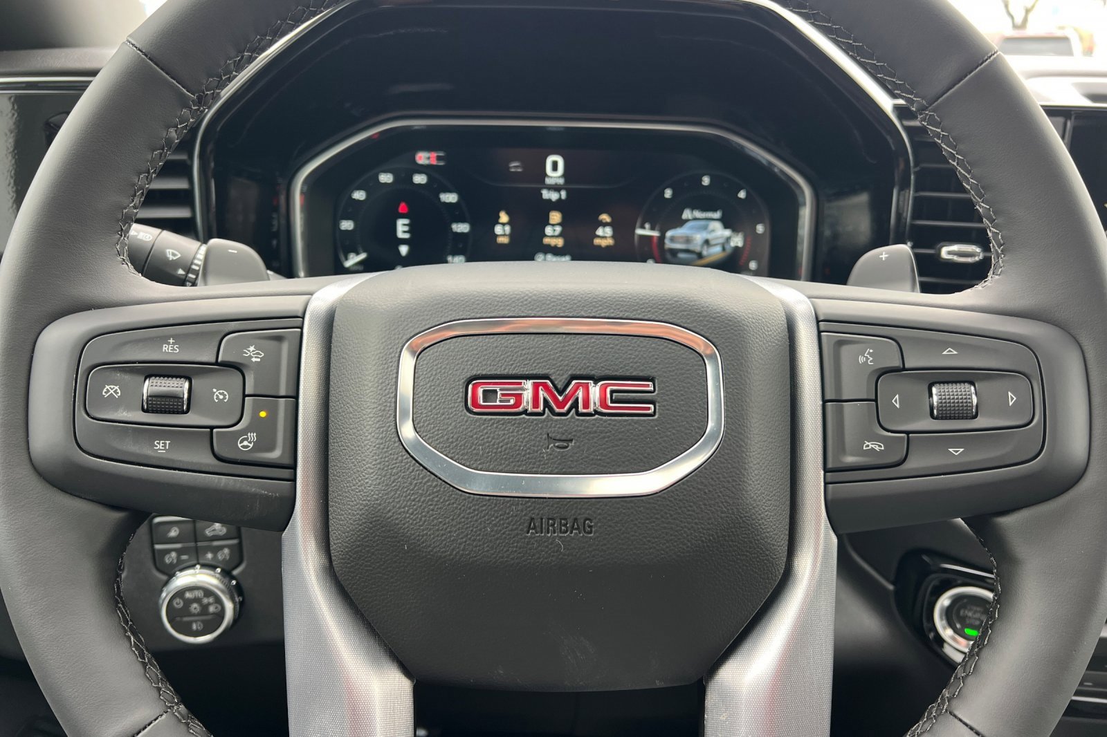 New 2026 GMC Sierra 1500 SLT w/ SLT Convenience Package image 22