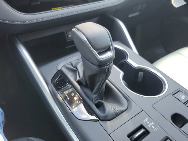 New 2026 Toyota Highlander XLE image 17