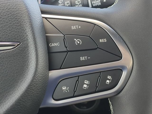 New 2026 Chrysler Voyager LX FWD image 30