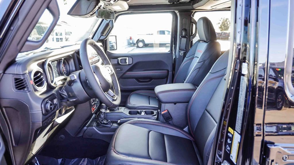New 2026 Jeep Wrangler Unlimited Rubicon AWD/4WD image 22
