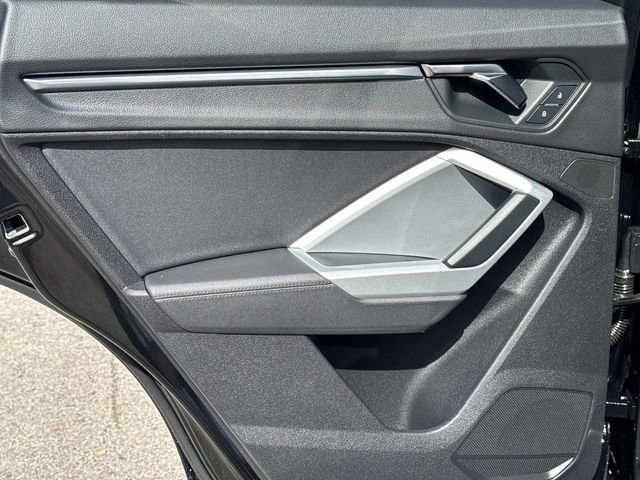 Used 2022 Audi Q3 2.0T Premium Plus image 12