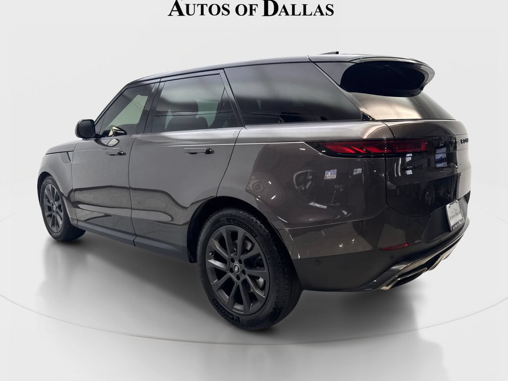 Used 2024 Land Rover Range Rover Sport SE AWD/4WD image 9