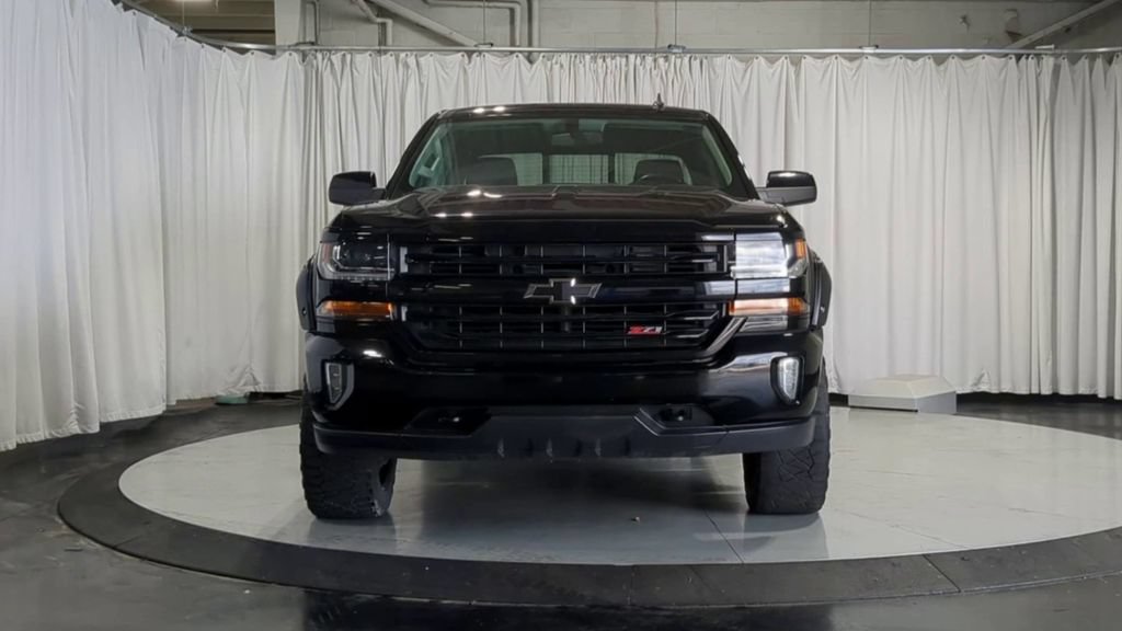 Used 2018 Chevrolet Silverado 1500 LT w/ True North Edition AWD/4WD image 4
