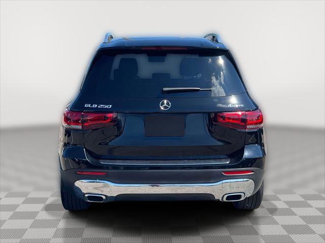 Used 2022 Mercedes-Benz GLB 250 4MATIC image 6